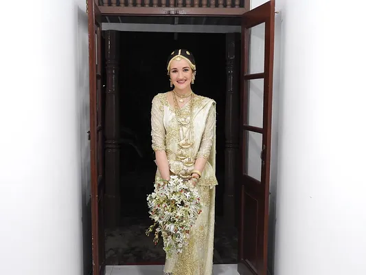 Dressing up as a Sri Lankan Bride and More